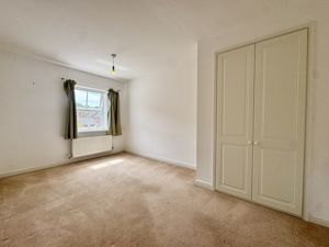 Photo 33- click for photo gallery